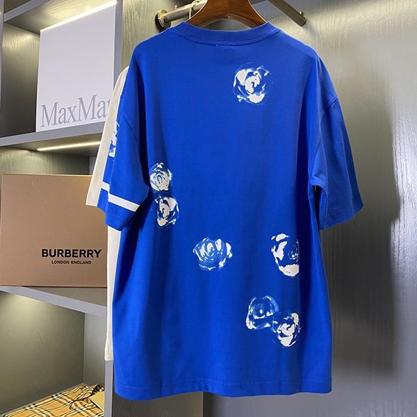 超人気 バーバリー ローズ Tシャツ 偽物 レギュラーフィット 8081394